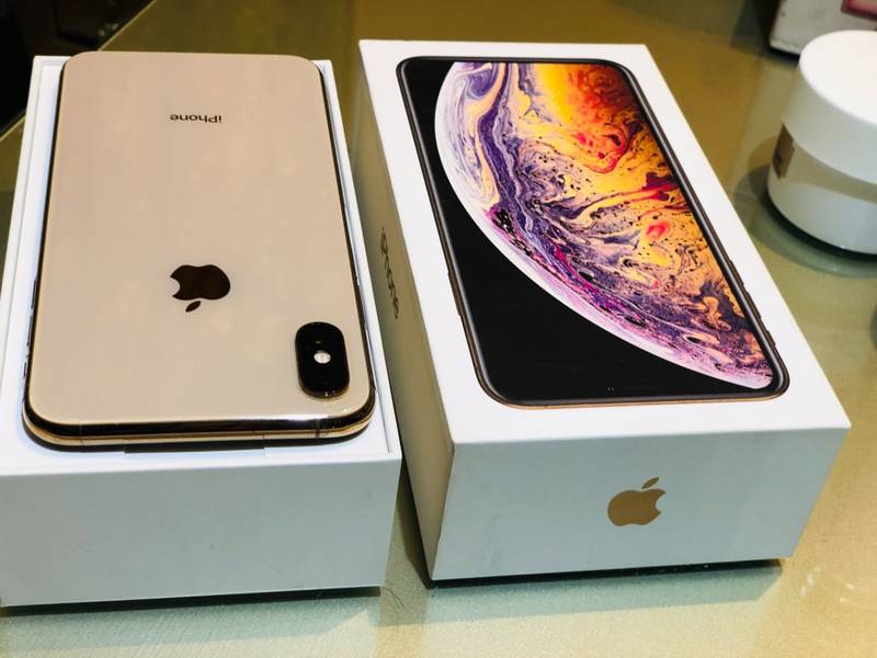 Iphone XS Max, 64 GB GOLD 6