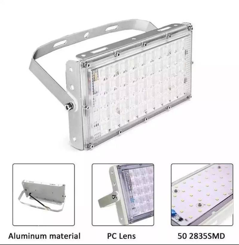 White LED Flood Light (50W) 3