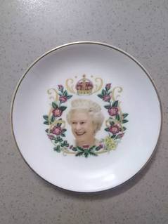 1952 to 2012 ANTiQUE Diamond jubilee her Majesty Queen Elizabeth