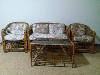 Bennt Sofa 4 Seater with 1 table