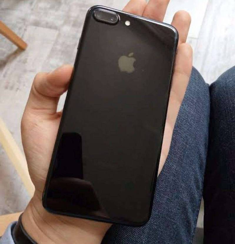 Apple iPhone 7 Plus, 128GB, Jet Black, PTA Approved Officially 1