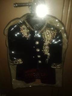 Small size sherwani and 3 piece for sale must read full ad