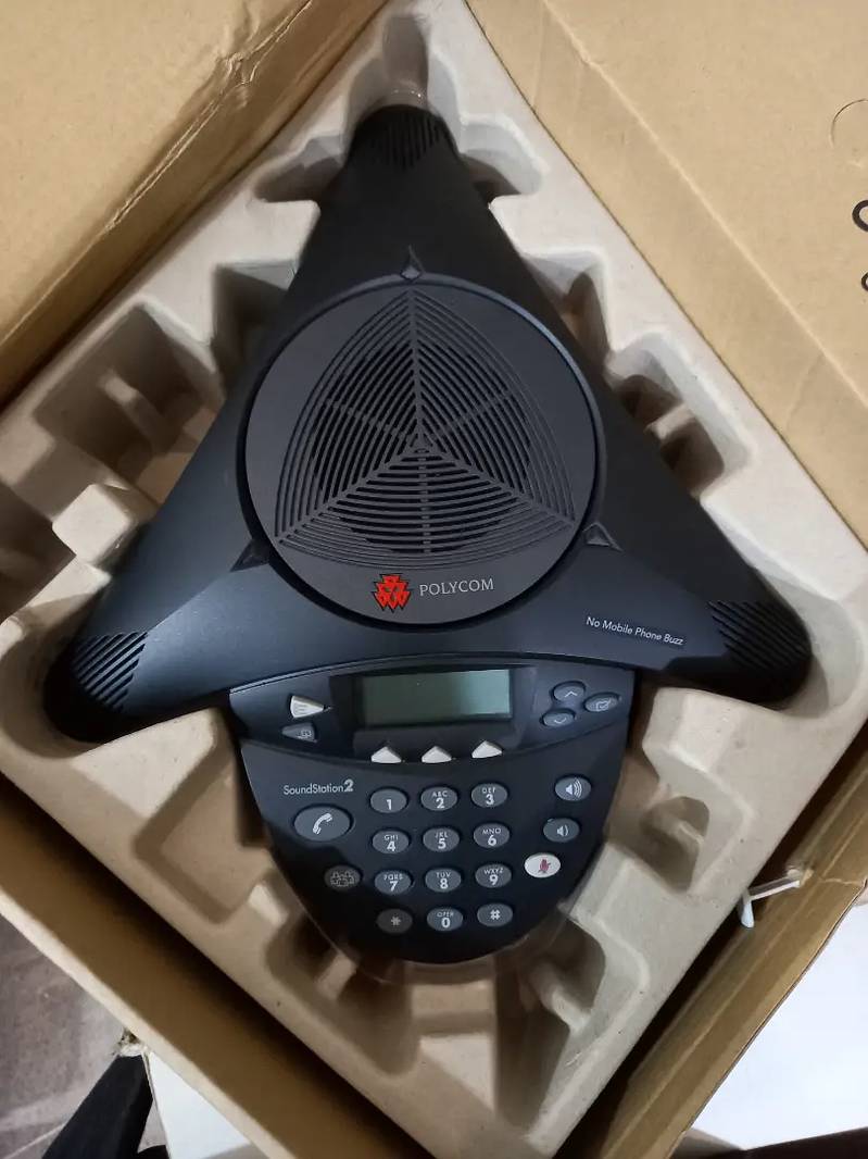 Call conference machine by polycom 1