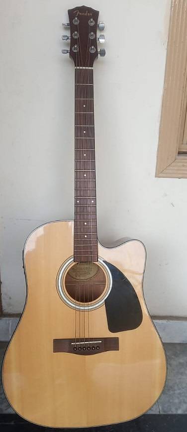 Fender Semi-Acoustic - a give away offer! 4