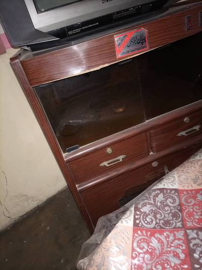 Tv trolly Wooden and farmica