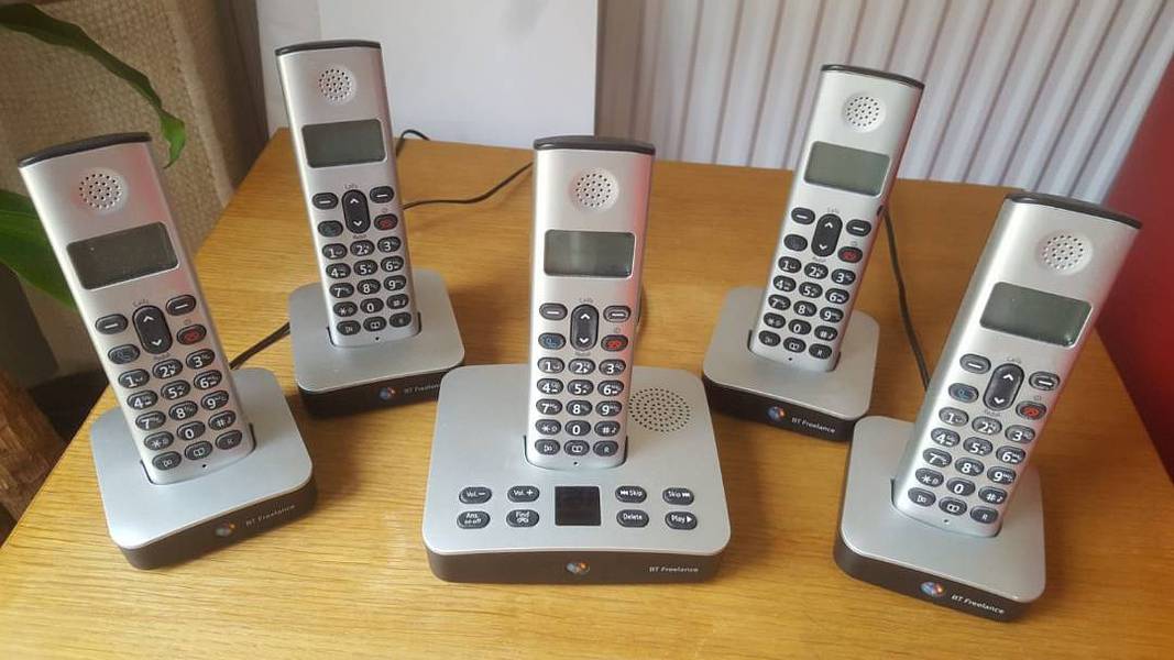 5 Wireless Intercom with Landline Option  [Used] 0