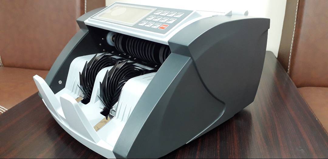 cash currency note counting machine with fake note detection 6