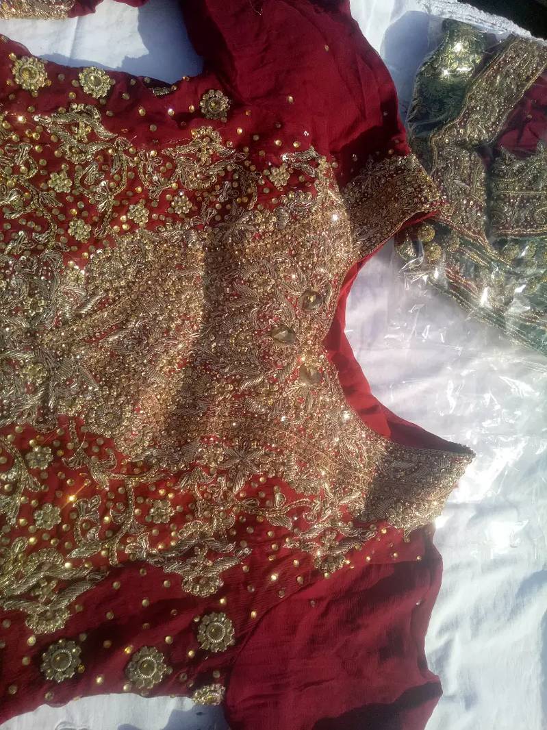 Lehnga with full ambroided shirt with purse 7