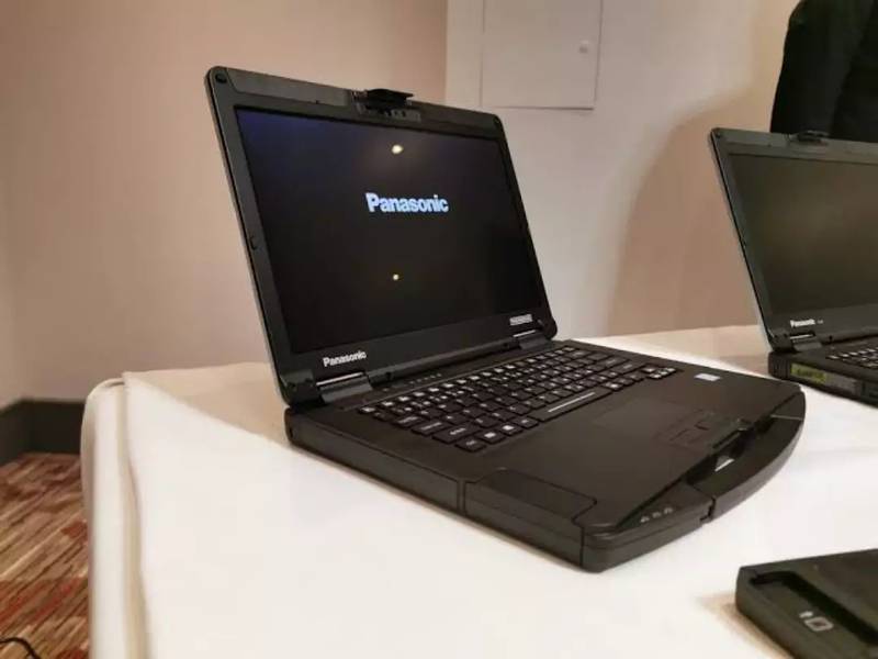 Toughbook 55 Panasonic i5 8th 16GB DDR4 512GB SSD Dell Rugged getac 1