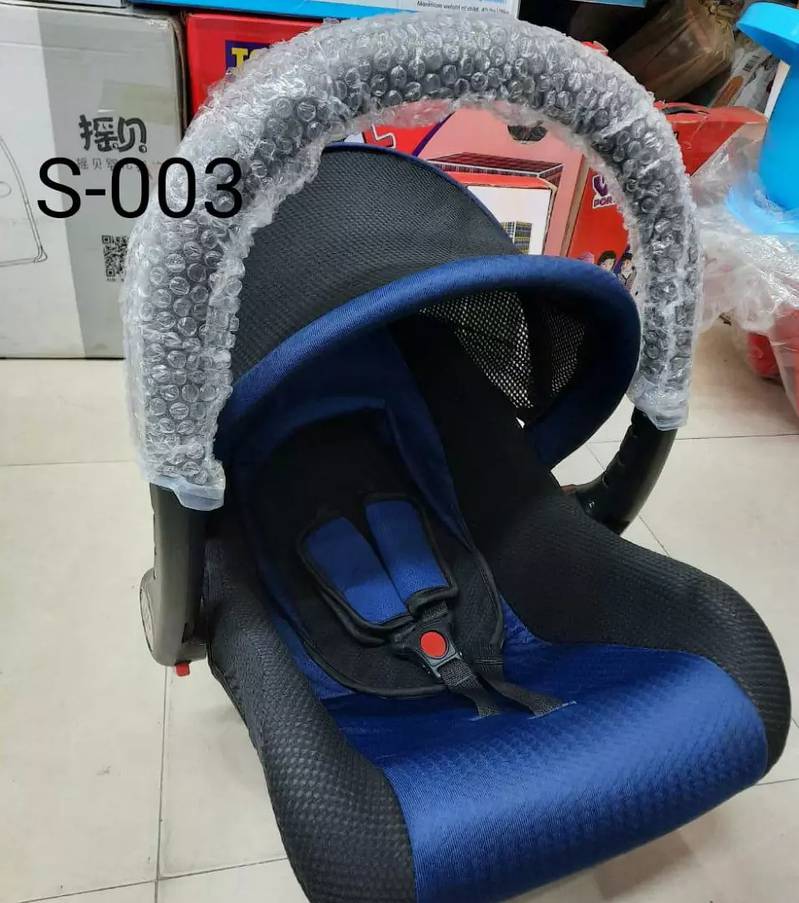 Baby Carrycot Car Seater 2 in 1 Carrycoat High Quality Different Color 3