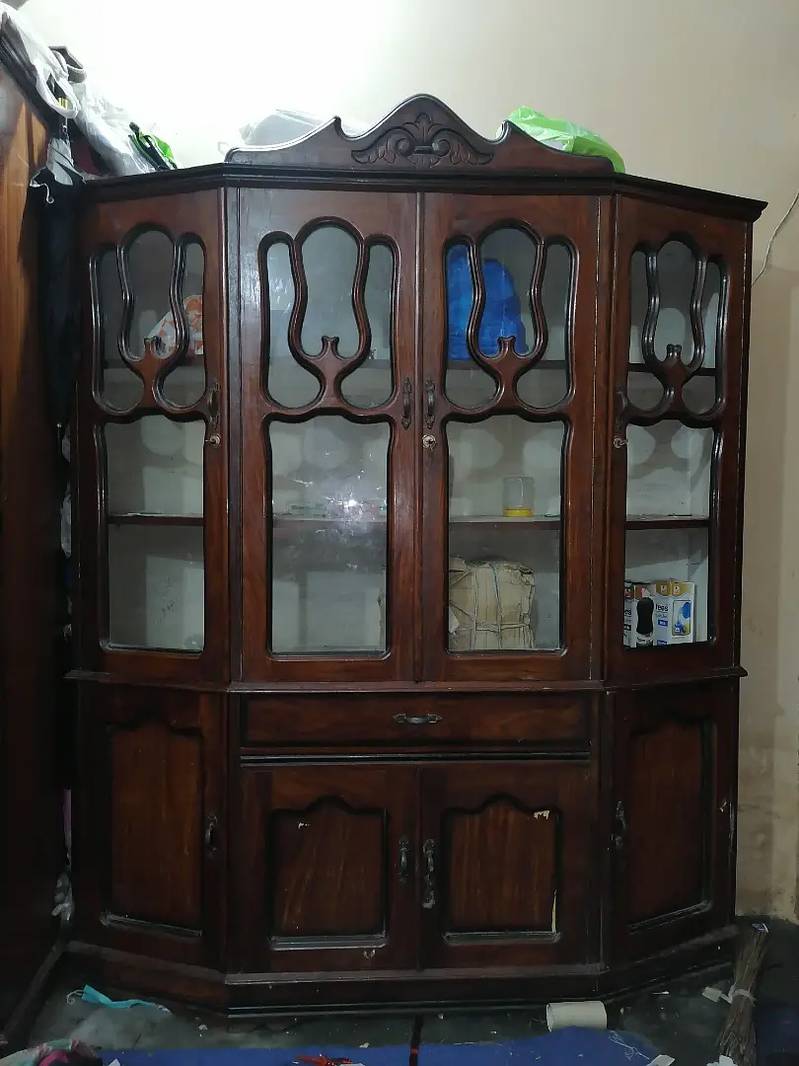 Solid wood showcase 4 doors plus storage cabinets very strong 2