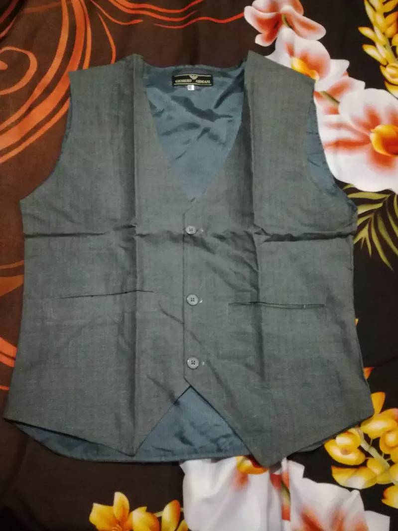 Waistcoat in different colours and prices 3