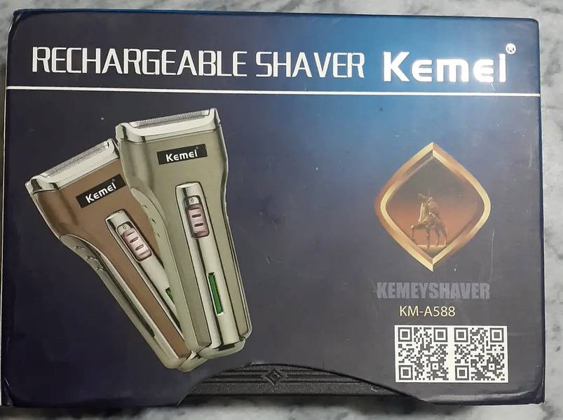 Rechargeable shaver new h good condition 0