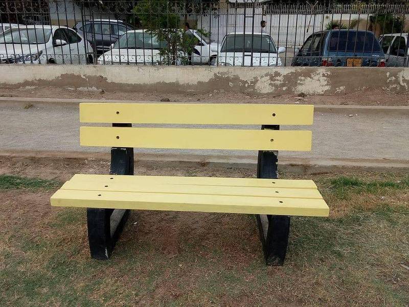 Park Benches and tables 2