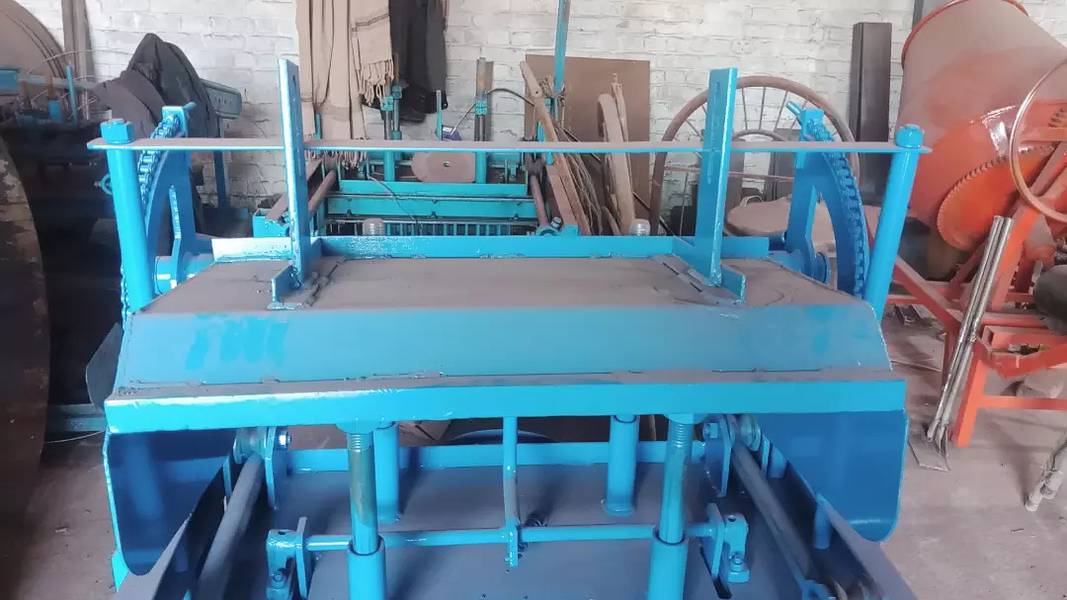 Bricks and block machine manual 4