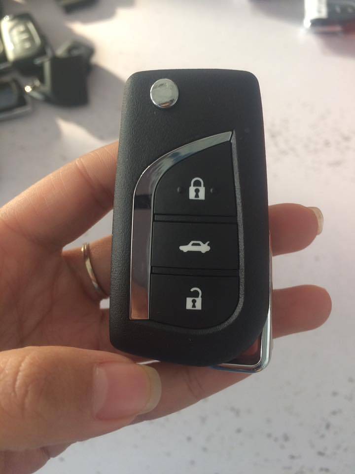 Toyota Prius,Aqua,Prado,Premio,Land Cruiser smart key/remote maker los 8