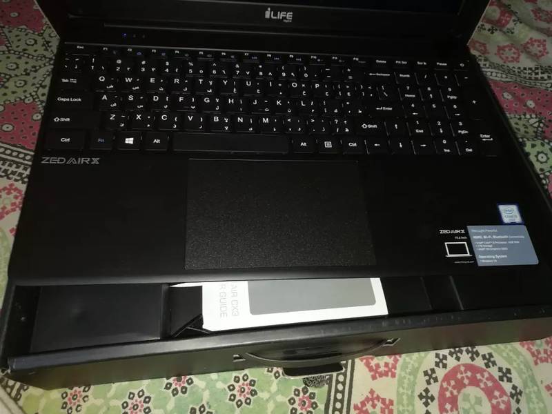 Ilife Laptop I3 8GB 1TB 4