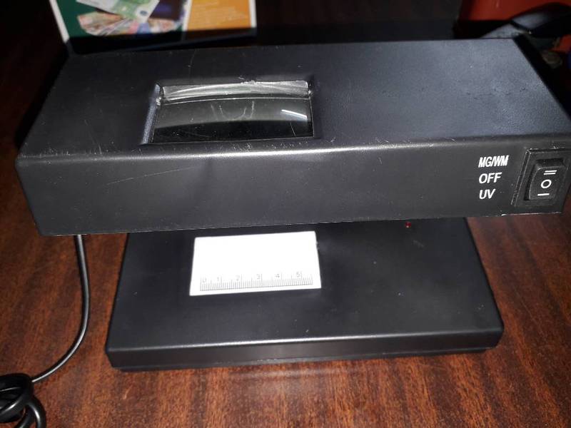 note checker,cash counting, shredder, security locker office equipment 16