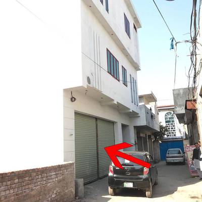 Commercial 5 Marla 1st Floor 4 Rooms Kashmir Road, Hot Cake Bakery
