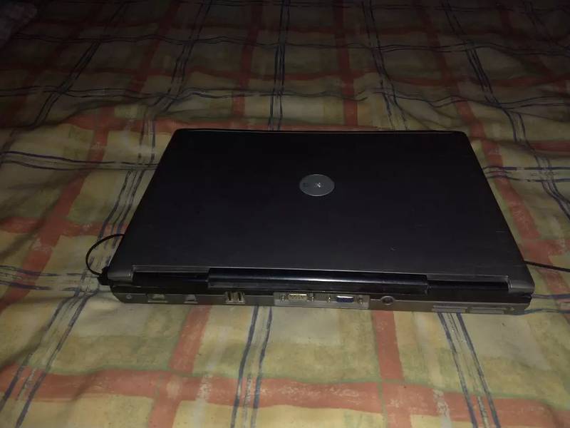 Dell Core 2 Duo Laptop D-430 Good Condition. 2