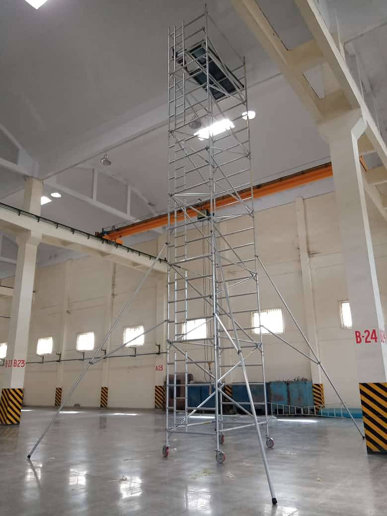 Aluminium Scaffolding Double Width Mobile Tower (5x8) 1