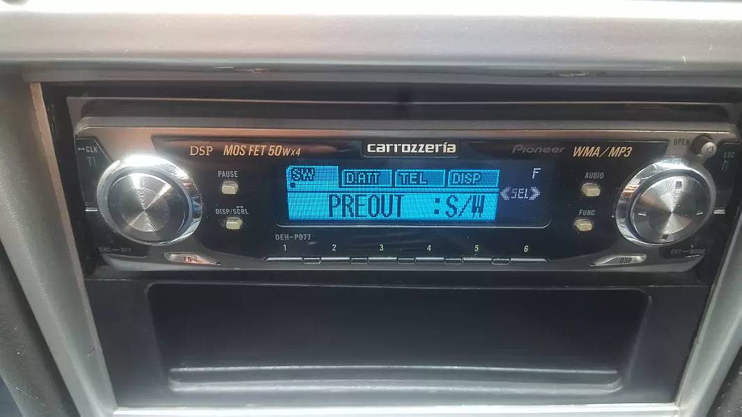 Pioneer DSP pre 9