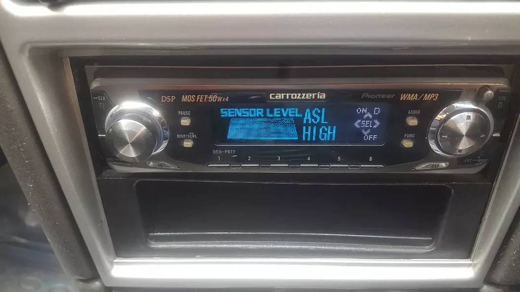 Pioneer DSP pre 10