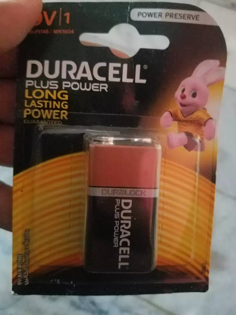 Duracell 9 volt & AAA Battery 1