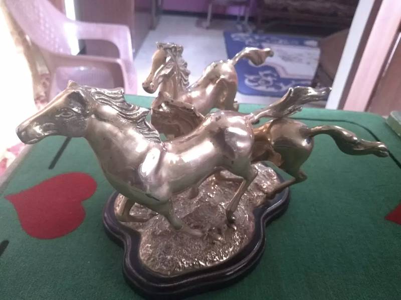 Vintage 3 Running Brass Horses 1