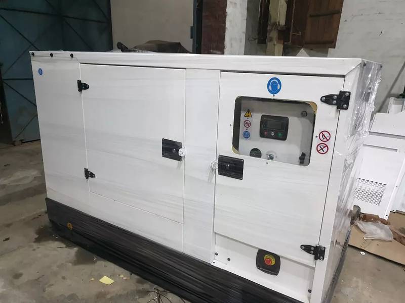 Uk Technology Base Engine Bolt Isuzu 30 kva Available with canopy 1