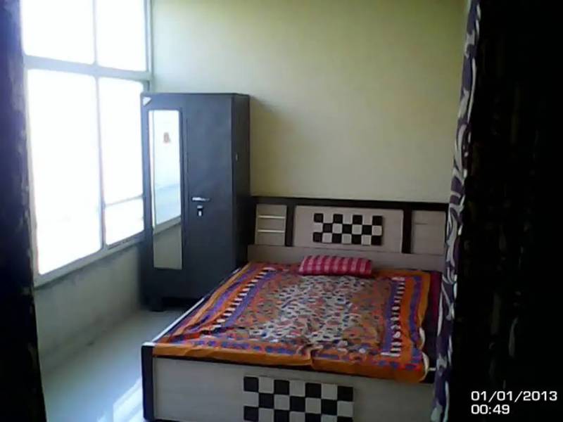 Islamabad girls hostel g11 g10 g9 g8 g6 etc available 0