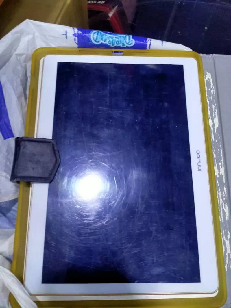 Innjoo Tablet China (LCD damaged) 0