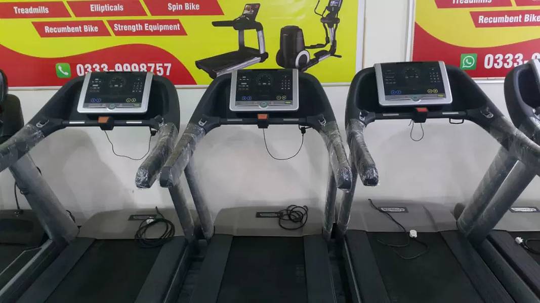 (F11) Life fitness Treadmill Elliptical 5