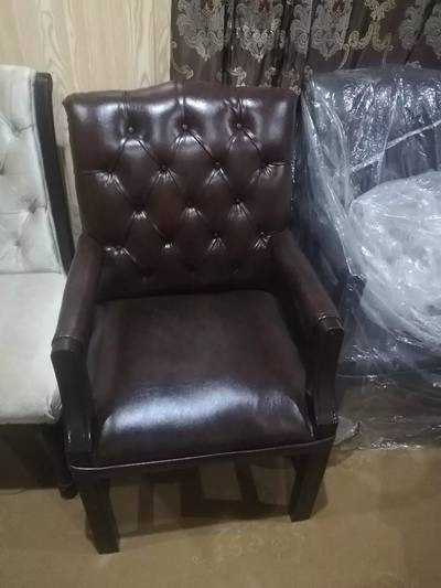 Teacher chair, student chairs, office chairs available 16