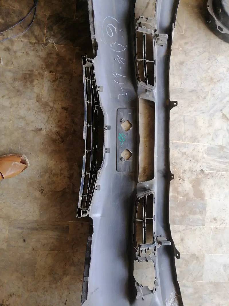 Toyota wish front bumper 2009-2012 4