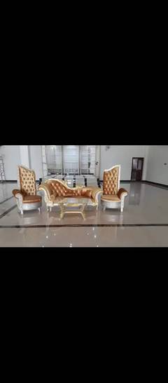 Sofa Poshish and polish at ur door step.