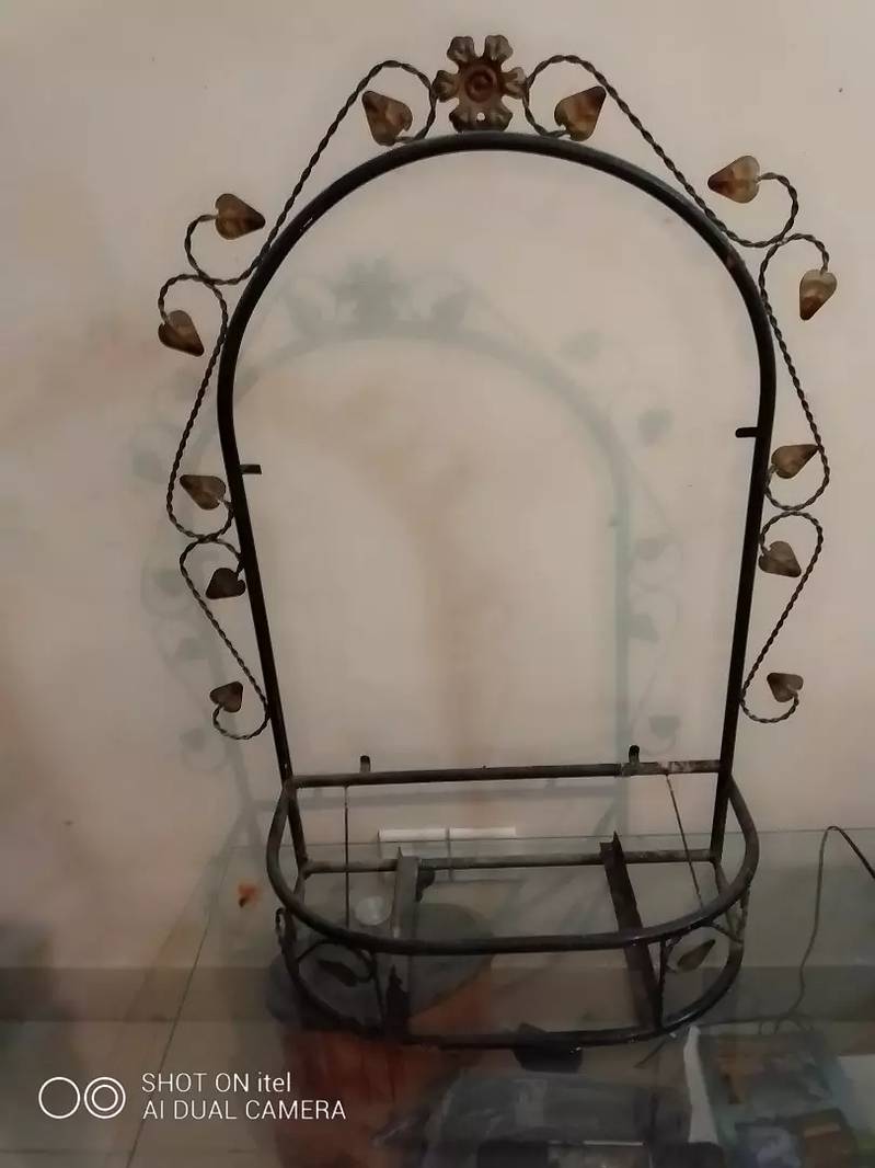 Only frame console iron without mirror, drawer and shelf glass 0