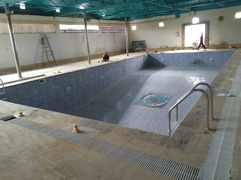 Swimming pool Banglows 9