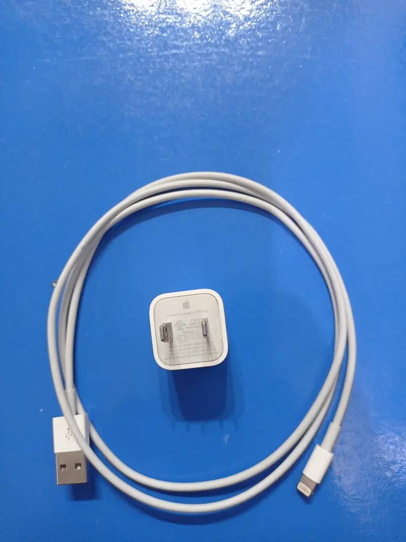 Apple Original Charger 5w 0