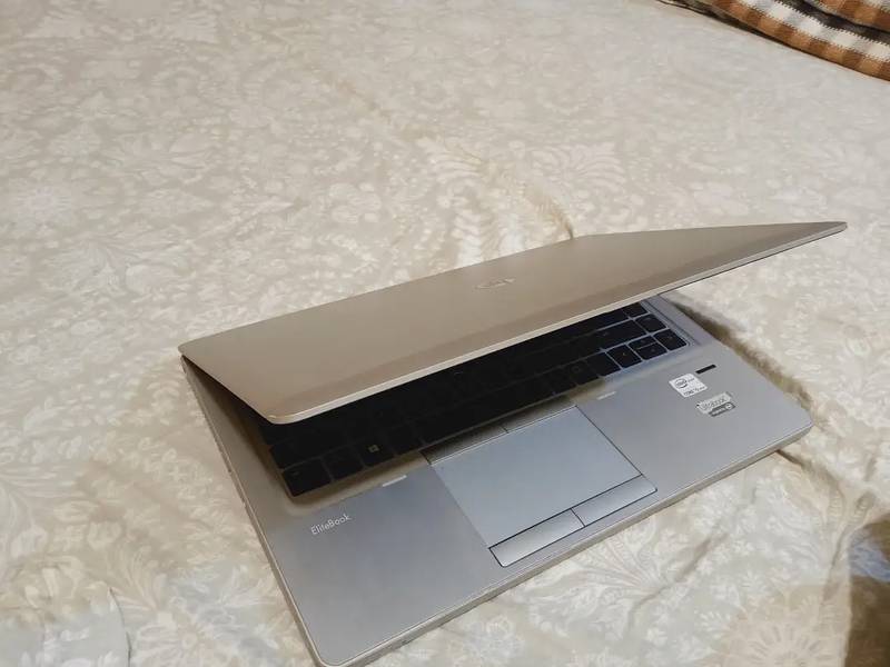 Hp folio 9470m SSD hard laptop for sale (serious buyer contact) 1