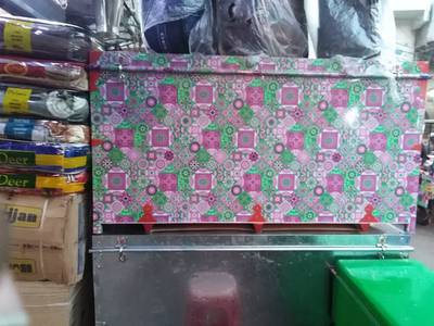 Trunk/iron trunk/steel trunk /petti sandok