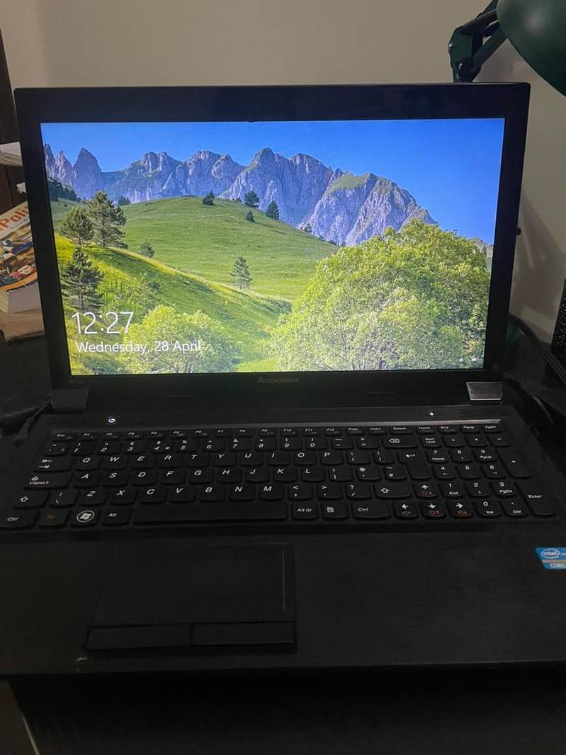 B570e Lenovo laptop 5