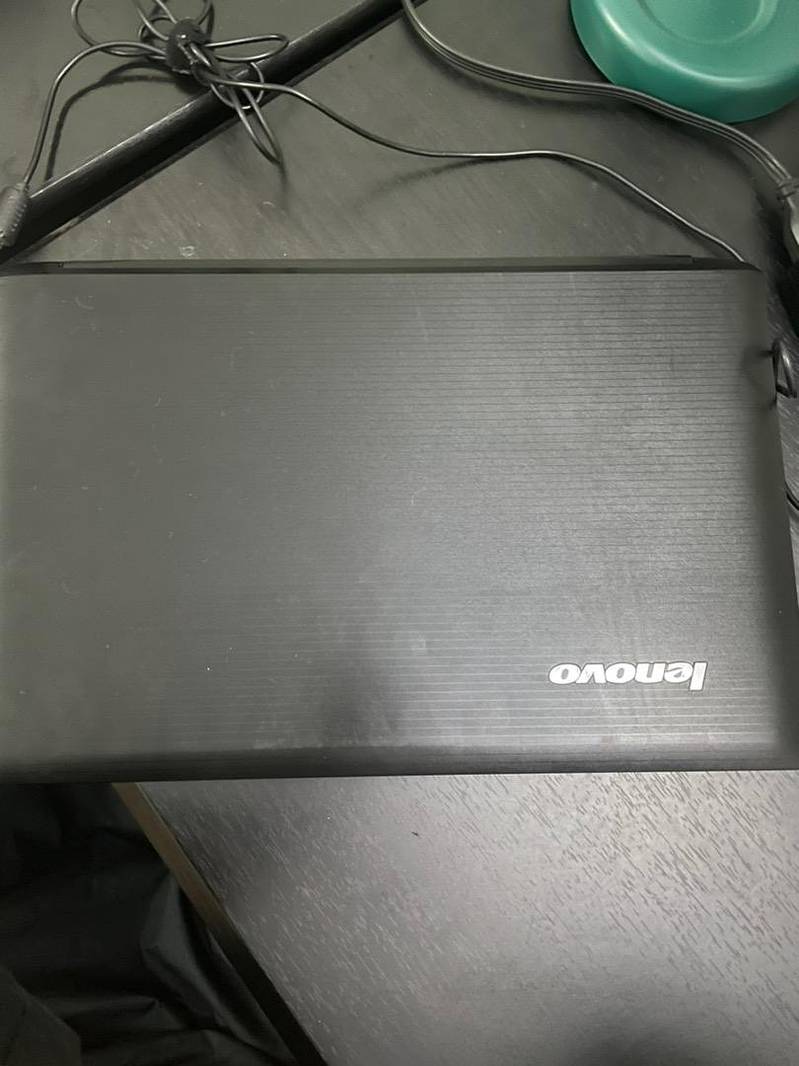 B570e Lenovo laptop 0