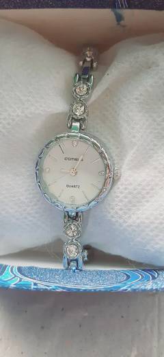 Leadiz Watch