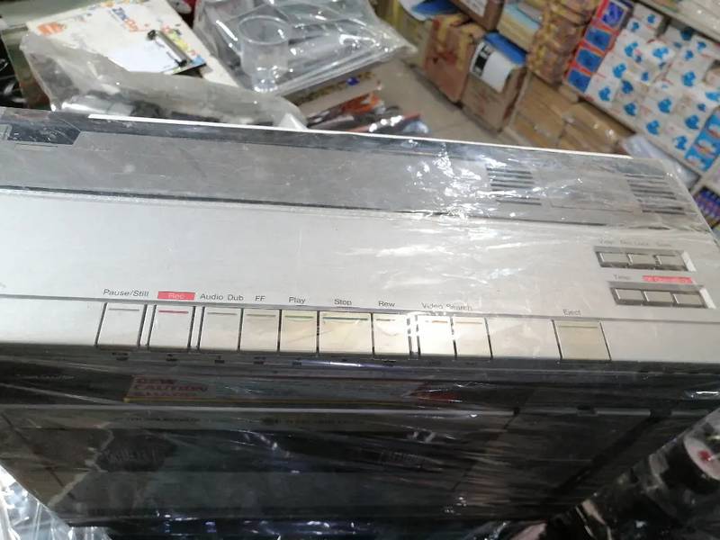 Sharp VCR seven System 1