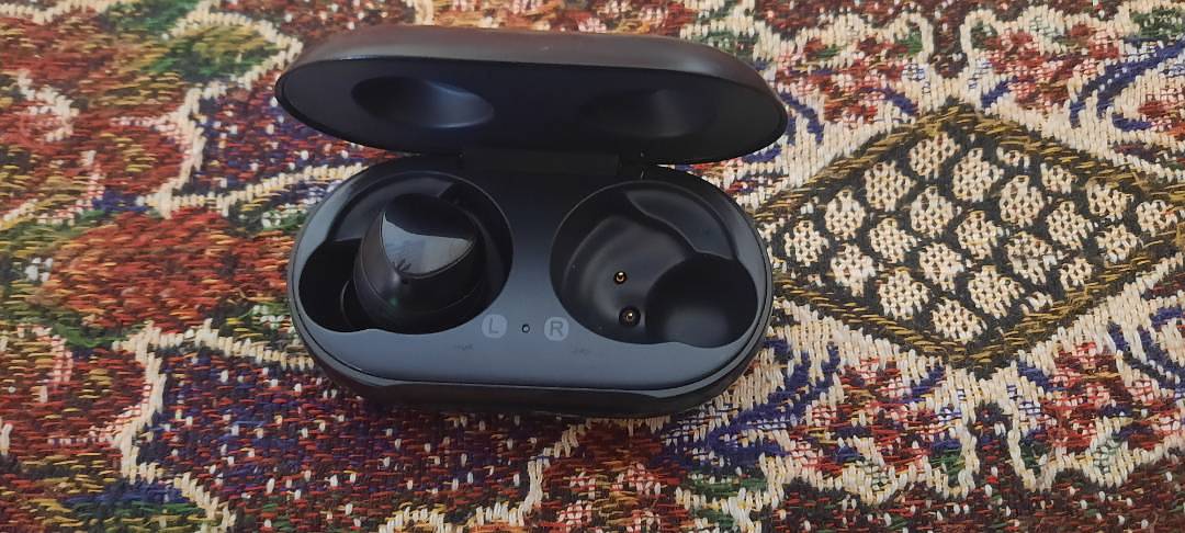 Samsung Galaxy Buds 0