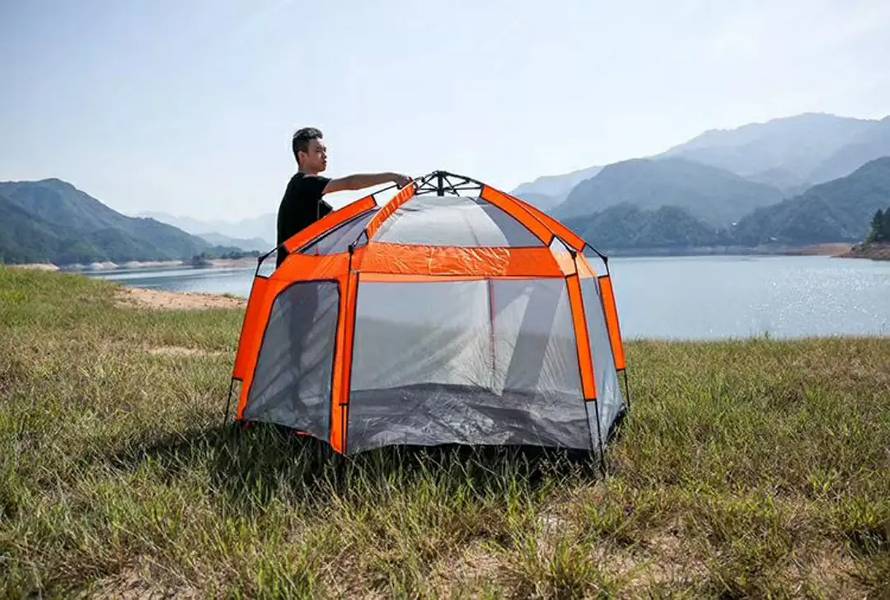 Water proof double layer Parachute camping tent ,down sleeping bags 2