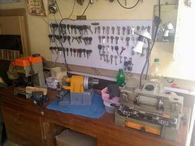 Muzzummil Locks repair & key maker all kind