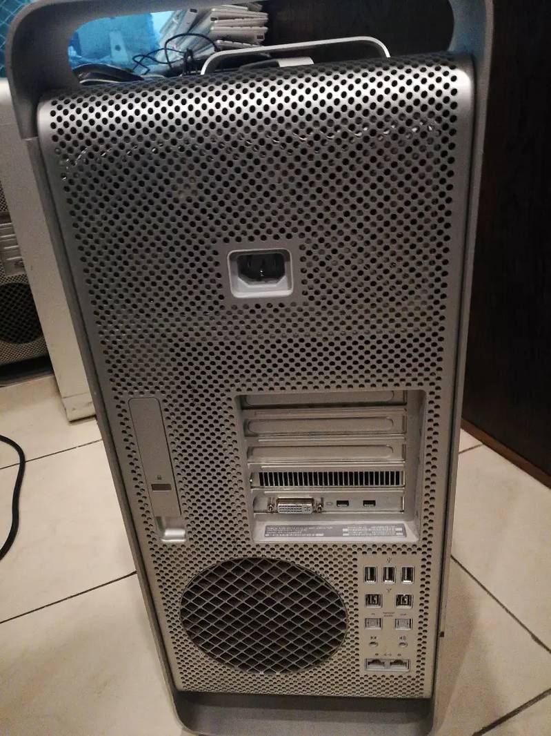 Mac Pro 2010 0