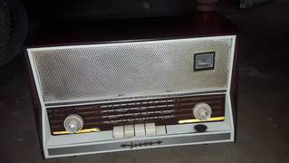 Philips B4 Radio